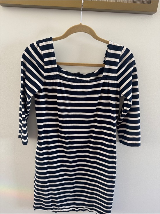 J. Crew Dresses & Skirts - J. Crew Navy and White Striped Scoop Neck Dress
